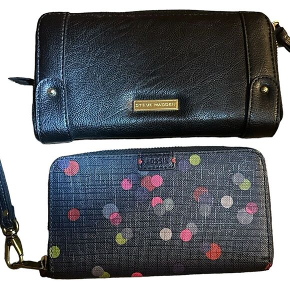 Steve Madden and Fossil wallets. Pre-loved in great conditions. - Picture 1 of 13